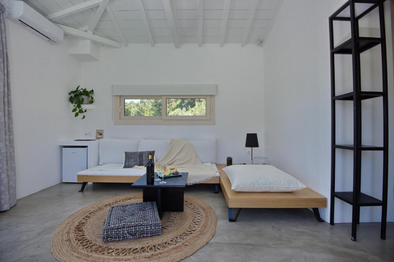 Eleon Suites New Isomata Luaran gambar
